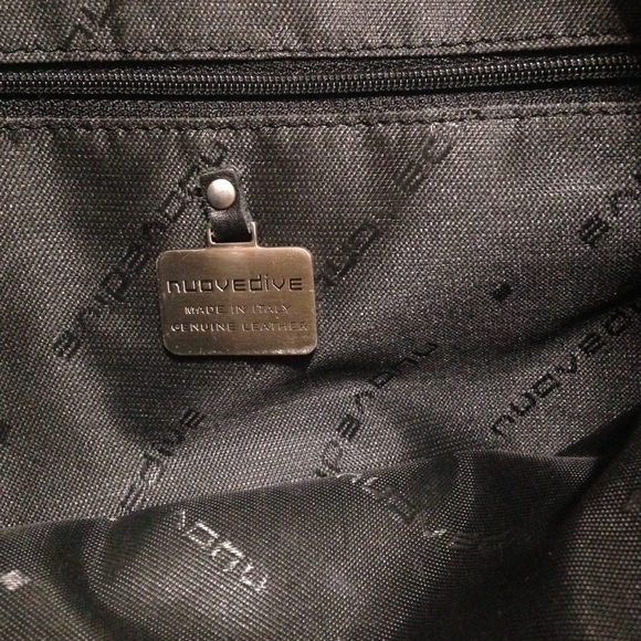 NUOVEDIVE Italian BRONZE BROWN Shiny Genuine LEATHER SHOULDER BAG - Picture 6 of 15